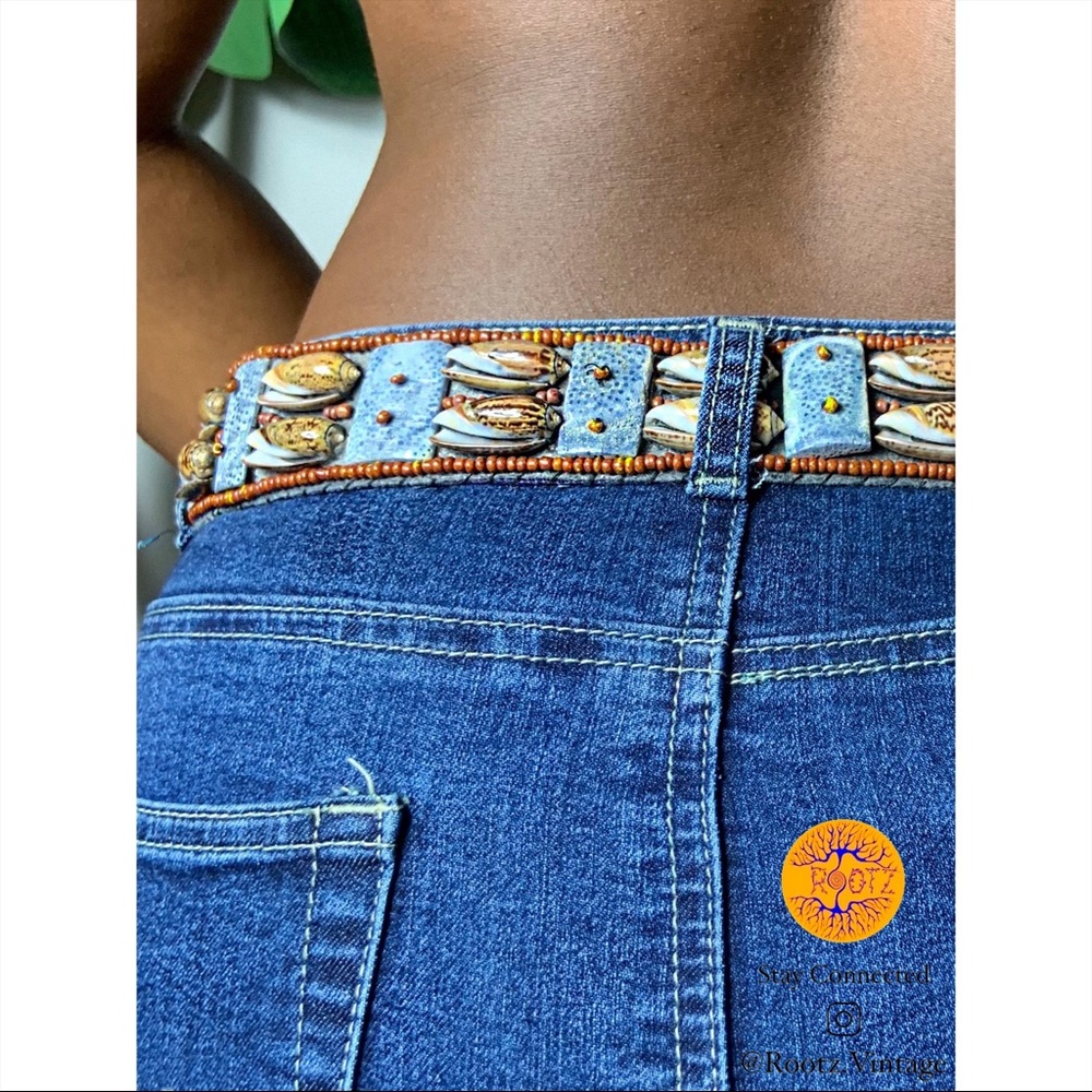 Handmade African Shell/Bead Belt - Picture 2 of 2